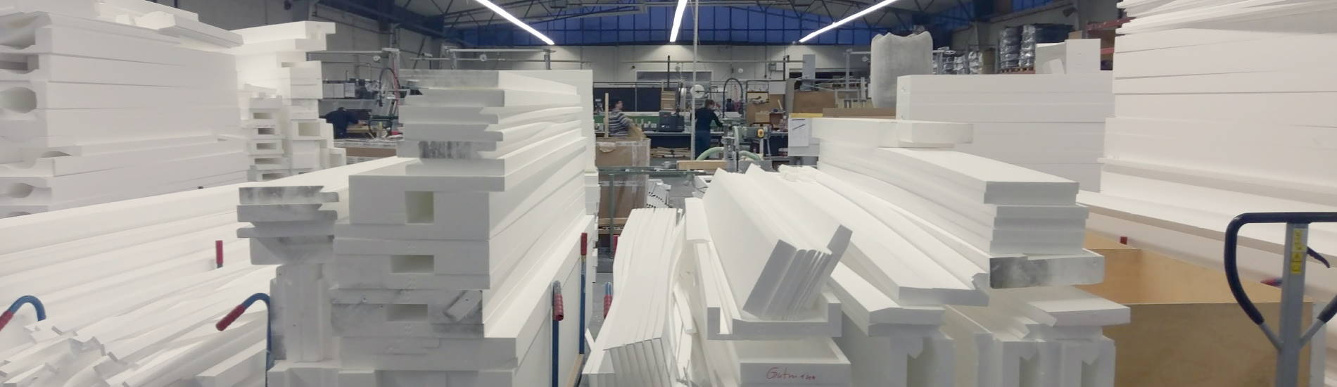 CUT2900sr Gefälleplatten schneiden