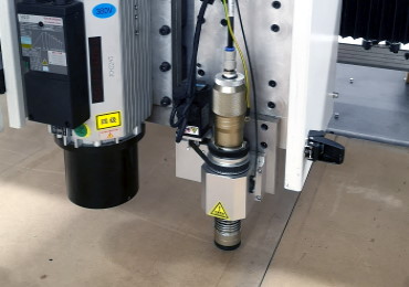 W2-Serie -   with a <strong> robust 7kW milling spindle with 18,000 rpm